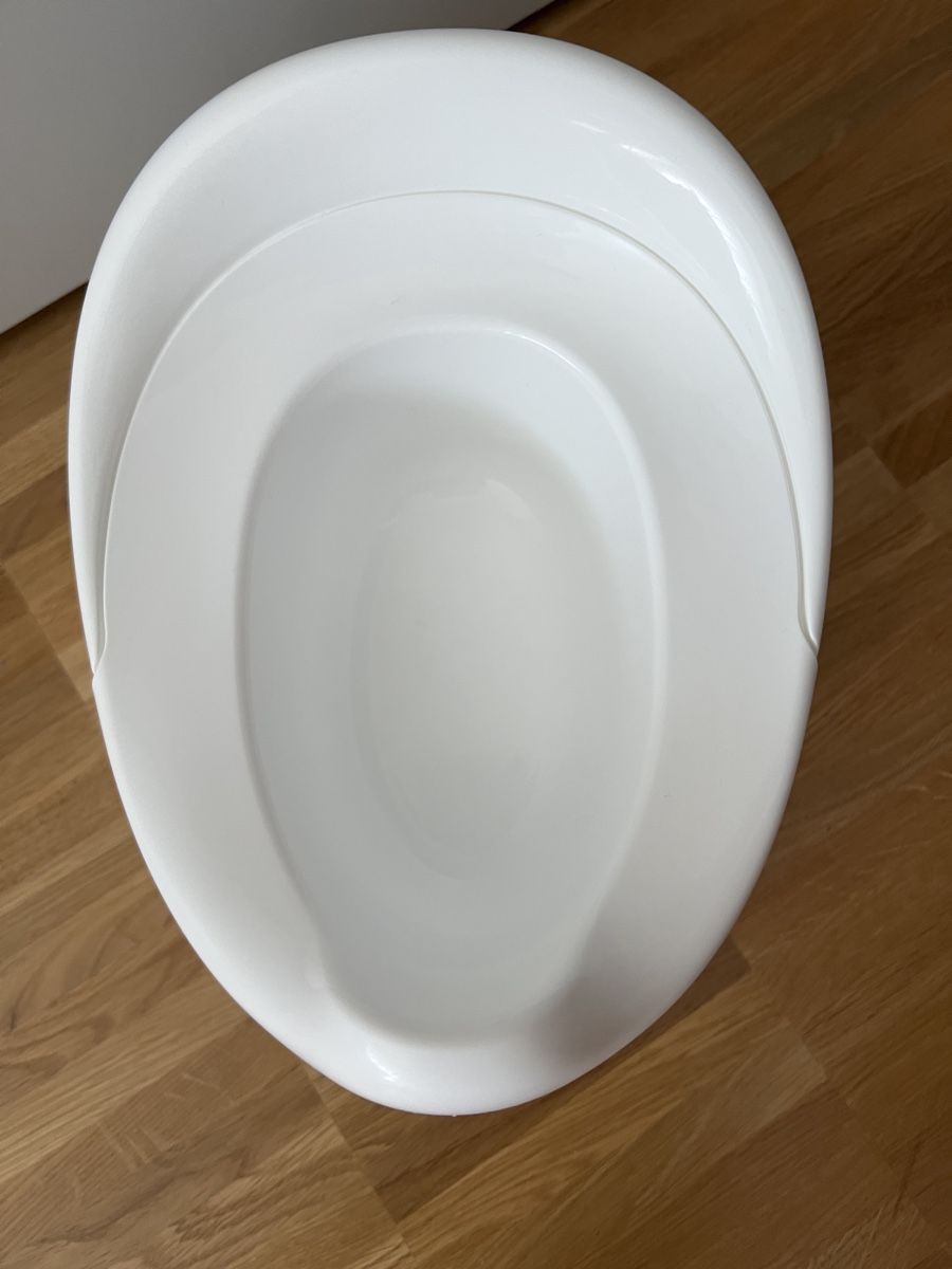Babybjörn WC: BabyBjörn Töpfchen Topfstuhl – Usato da Bäch SZ venduto da Art-emisia 1