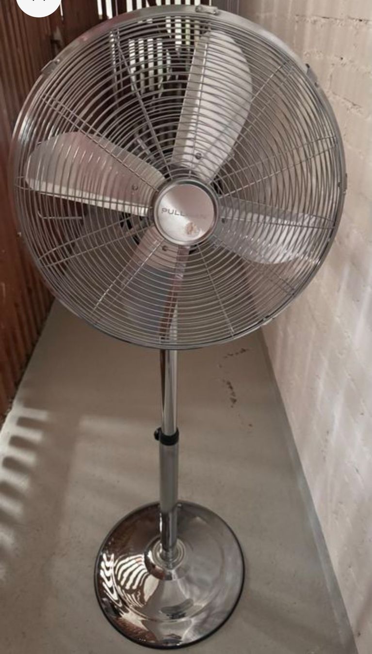 Ventilatoren: Standventilator silber Marke PULLMAN – Gebraucht aus Bronschhofen von Er-winV