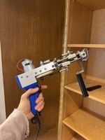 Tufting gun