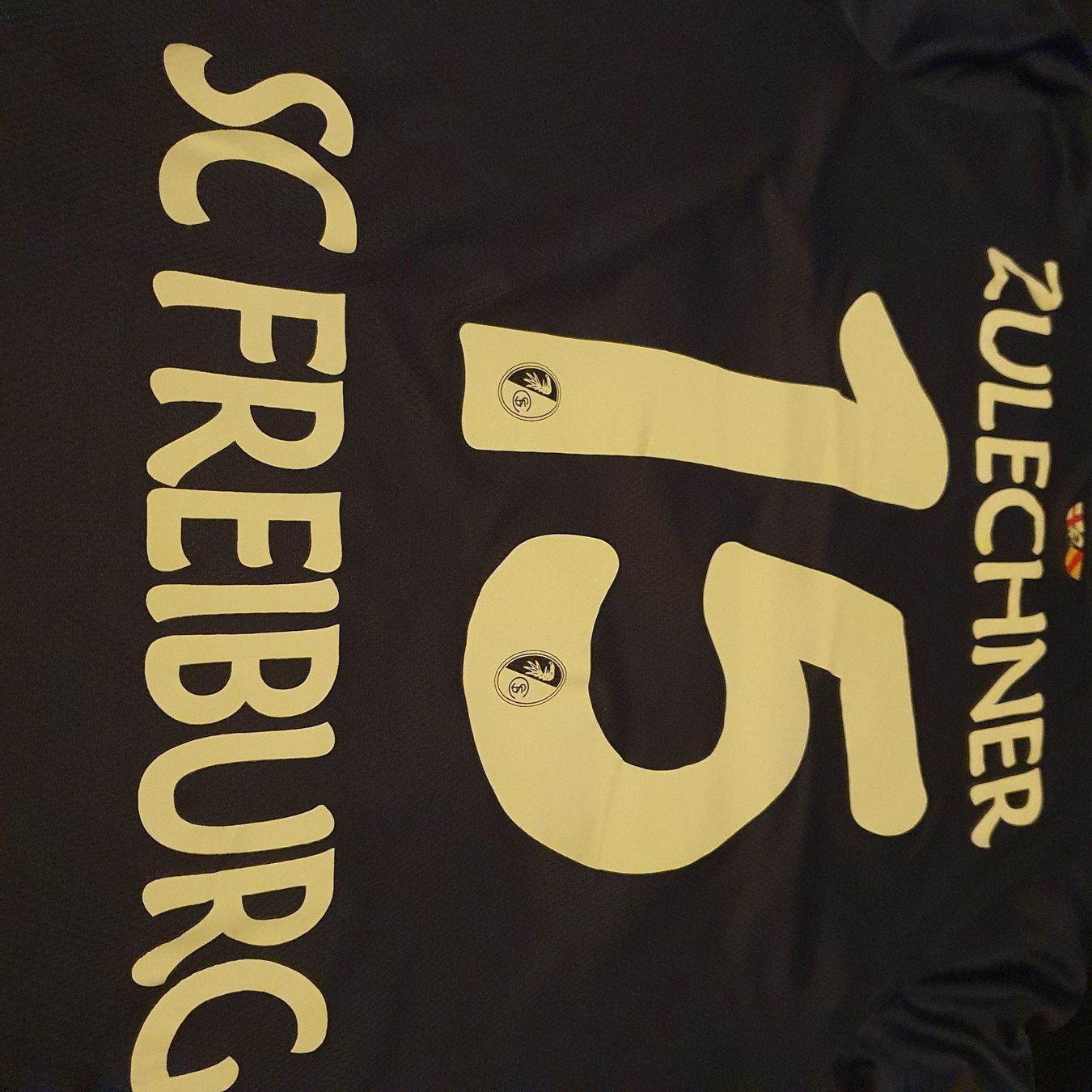 Nike Canottiere & Pantaloni: SC Freiburg Trikot #15 Zulechner – Nuovo (secondo la descrizione) da Ostermundigen venduto da Madsen2892 8