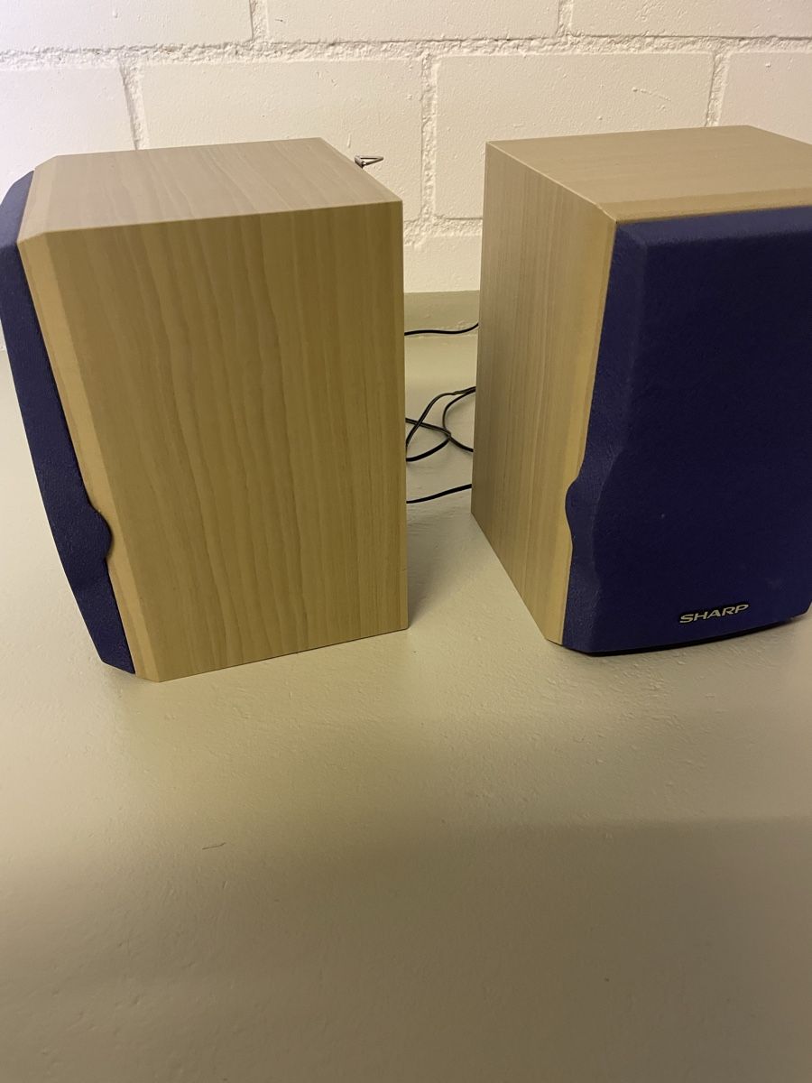 Sharp Lautsprecher: Lautsprecherboxen von SHARP – Gebraucht aus Eiken von garanoiri 2