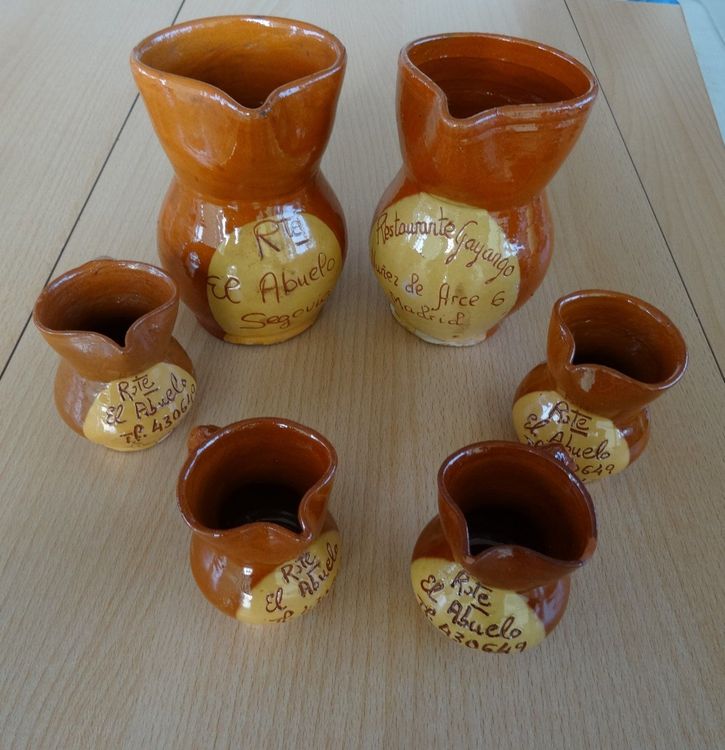 Set alte spanische Tonkrüge Kaufen auf Ricardo