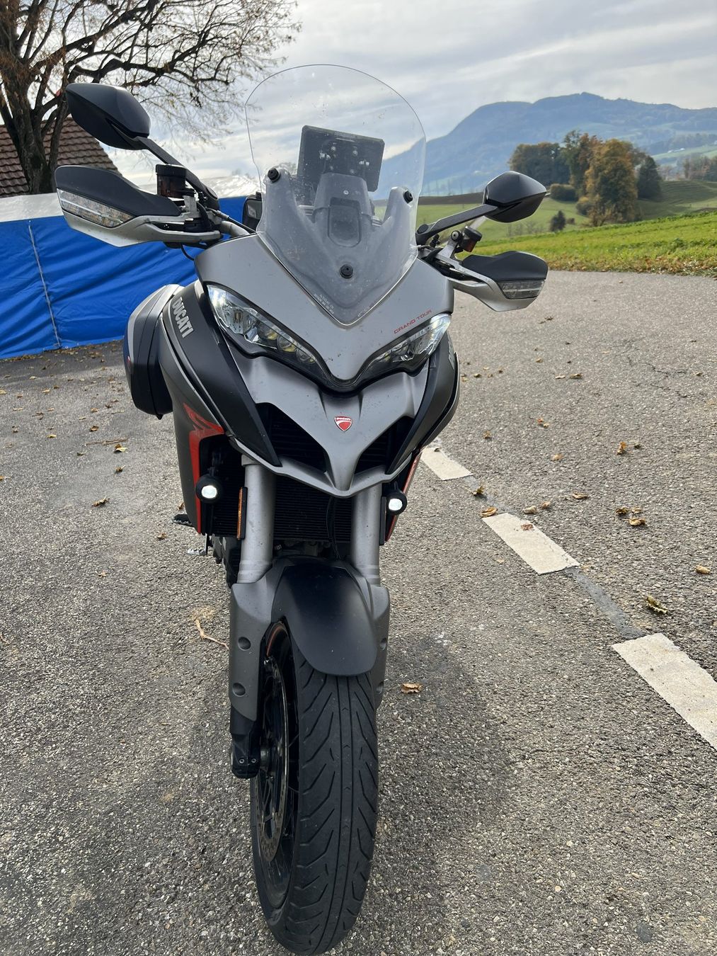 Ducati Touring: DUCATI Multistrada 1260 S Grand Tour – Gebraucht aus Zürich von Varaderov1 3