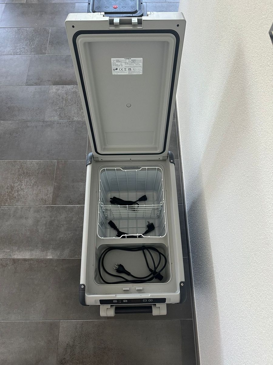 Dometic Frigoriferi & Refrigeratori: Dometic CoolFreeze CFX 40 CH-Version – Usato da Endingen venduto da BeckManuel 1