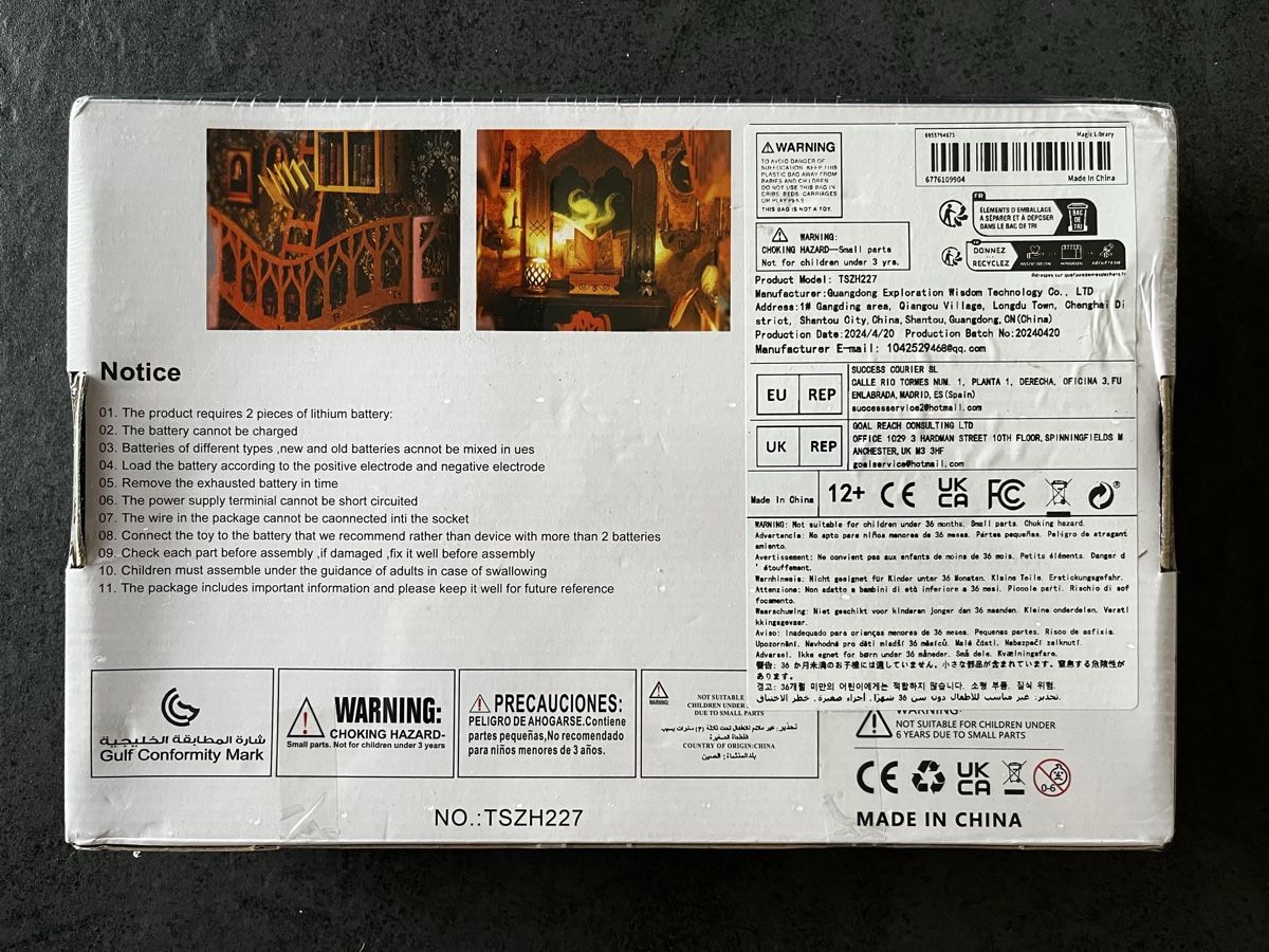 Kit bricolage: Zauberhafte Magic Library Modellbausatz, neu & versiegelt! – Nuovo e nell'imballaggio originale da Basel venduto da Cmueggi 1