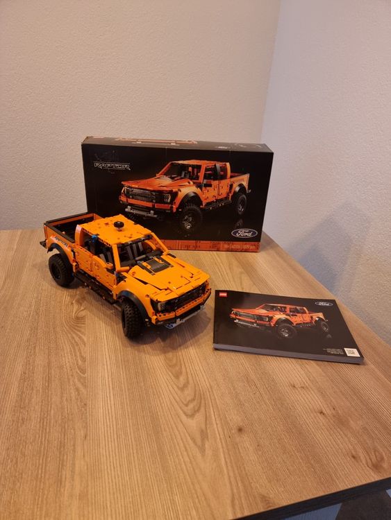 Modèle Réduit Ford F-150 Pick-up - Échelle 1:18 - Marque Solido - Occasion