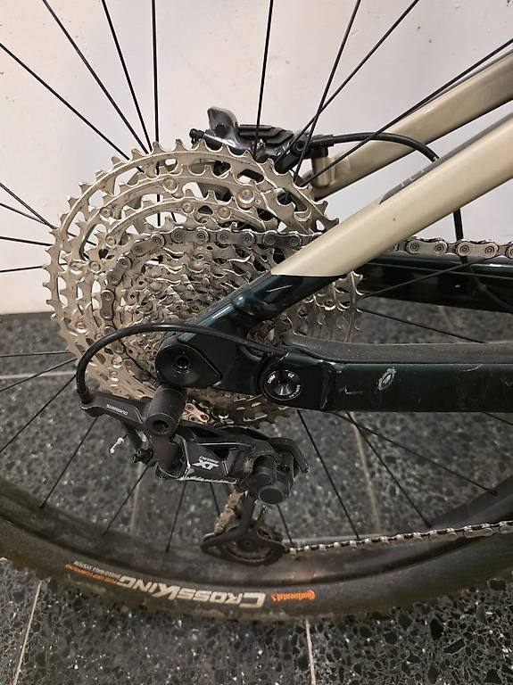 Scott Biciclette: MTB Scott Genius 910 – Usato da Bern venduto da viva_gracias 3