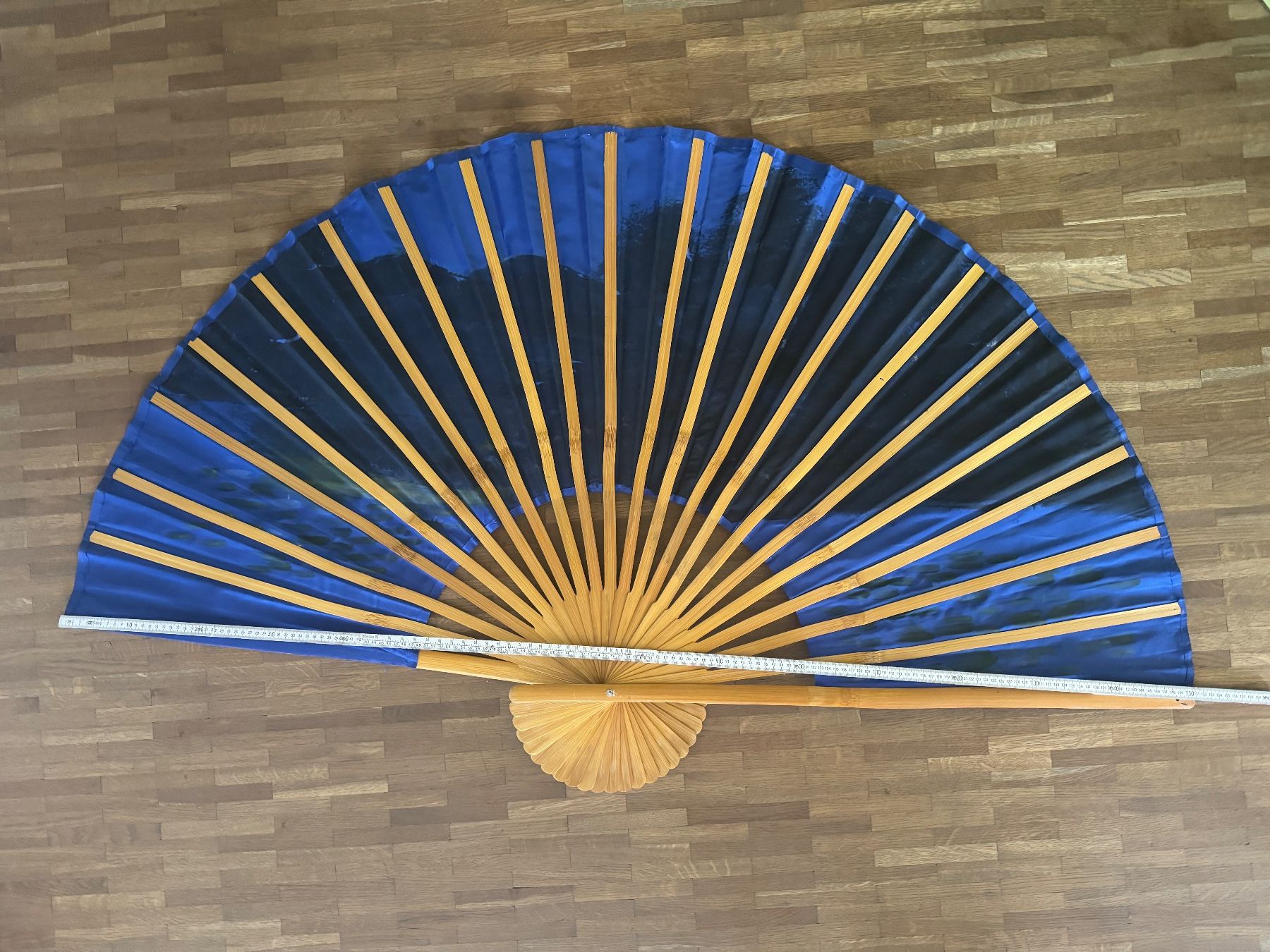 Toutes les décorations: grosser Fächer – D'occasion à Münsingen par sam_528s 2