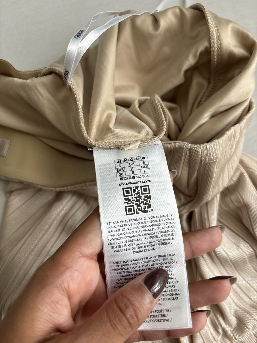 Guess Gonne: Rock Guess – Usato da Zürich venduto da del_gdm2 2