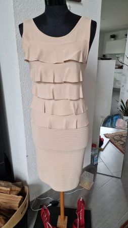 Körperbetontes Kleid von Azim