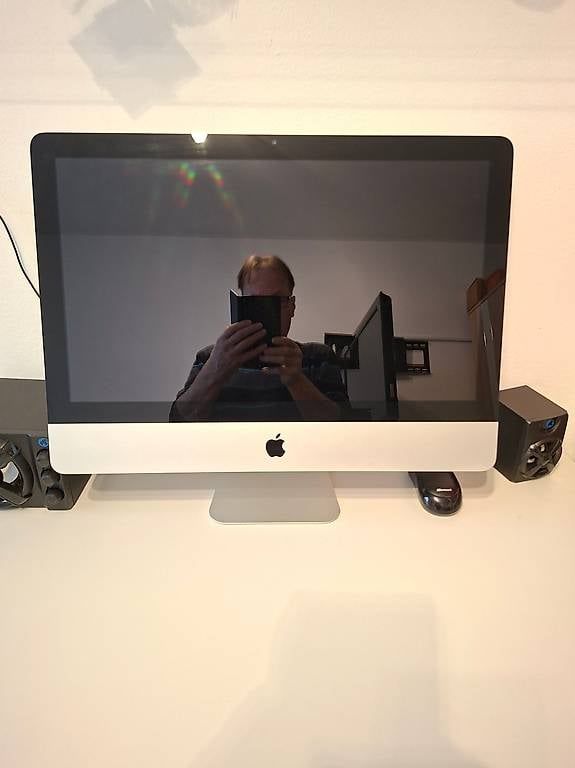 PC: Älterer MAC – Usato da Luzern venduto da Road02