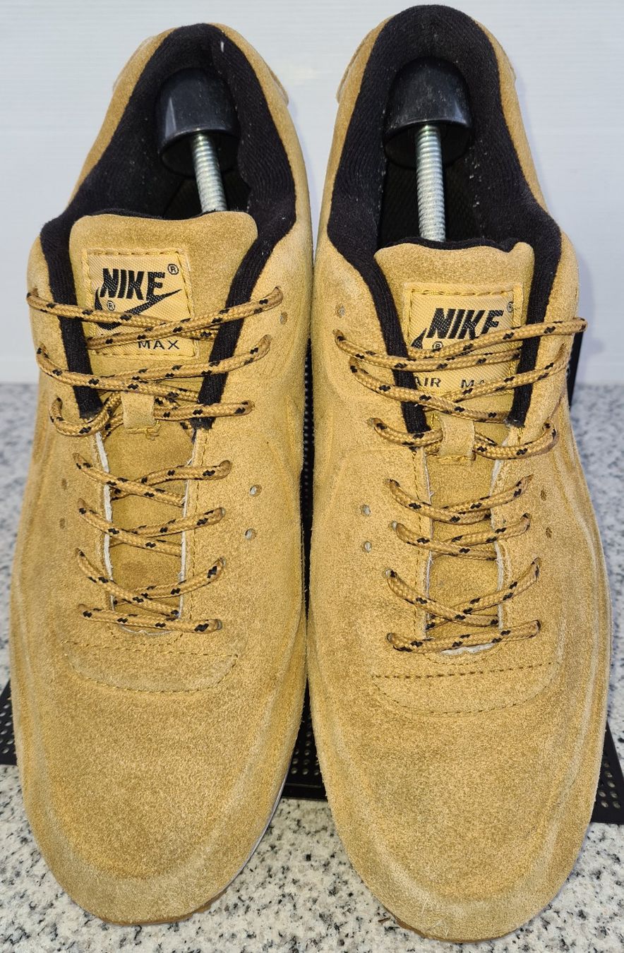 Nike Scarpe da uomo: NIKE Schuhe EUR-Gr. 44 – Usato da Münchenstein venduto da vitalfit 1
