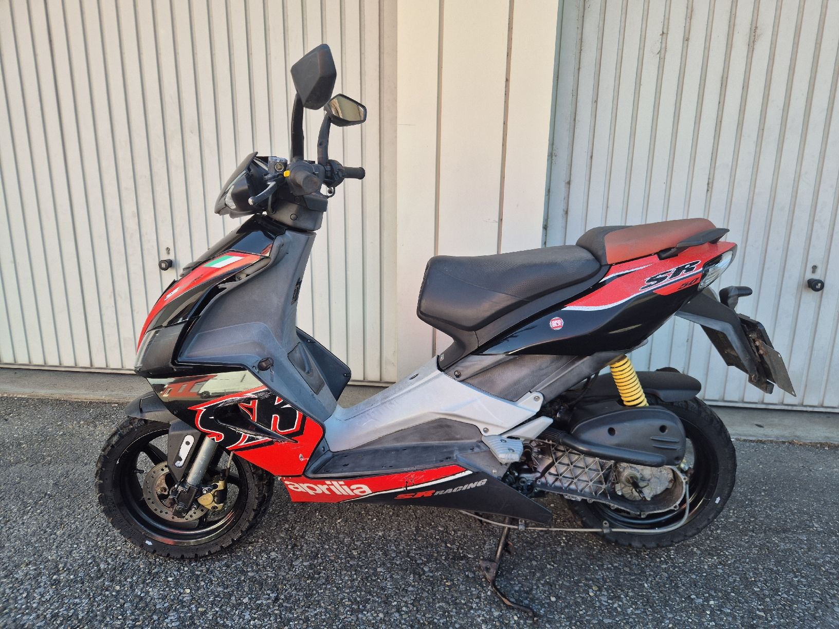 Aprilia Scooters: Aprilia SR50 – Defekt aus Grenchen von Supermotto 6