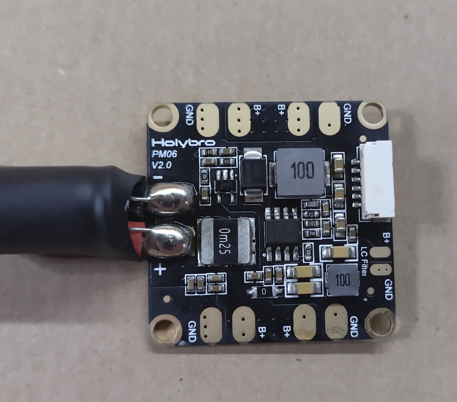 Modellismo RC: Holybro PM06 V2-14S PX4 Pixhawk 4 Micro Power Module – Nuovo (secondo la descrizione) da Gontenschwil venduto da Leutec 1