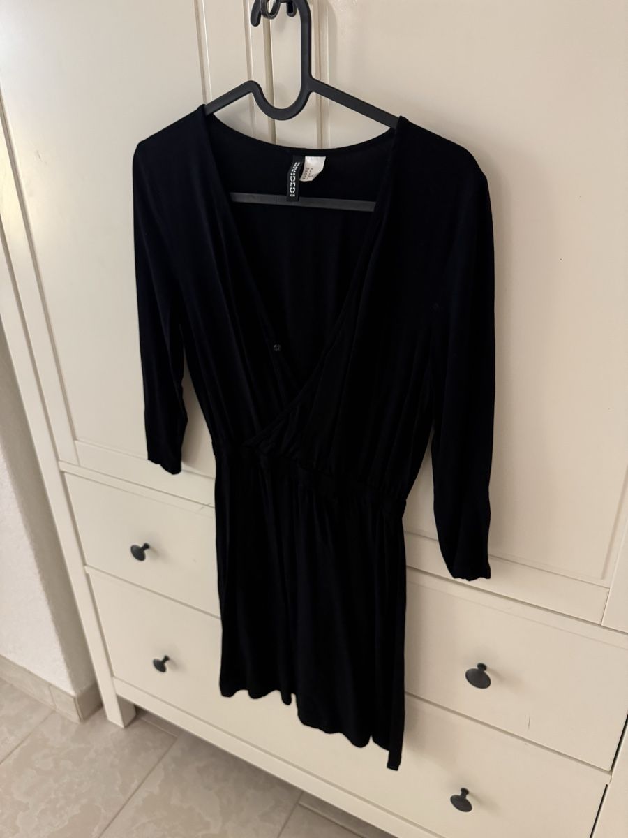 H&M Vestiti: Chic Black H&M Wrap Dress – Usato da Bülach venduto da dan_7scp 2