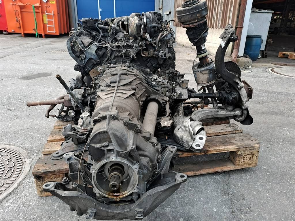 Audi Motoren: Motor Audi SQ7 4.0 TDI – Gebraucht aus Reichenburg von T864RX 4