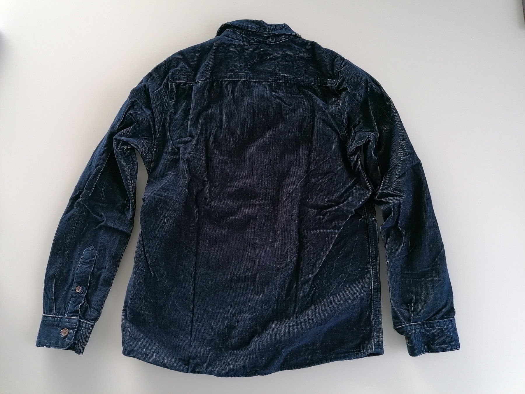 C&A Hemden, T-Shirts & Polos: TOP-Zust. Boy Cord-Hemd 152 – Gebraucht aus Uster von Smilla07 6