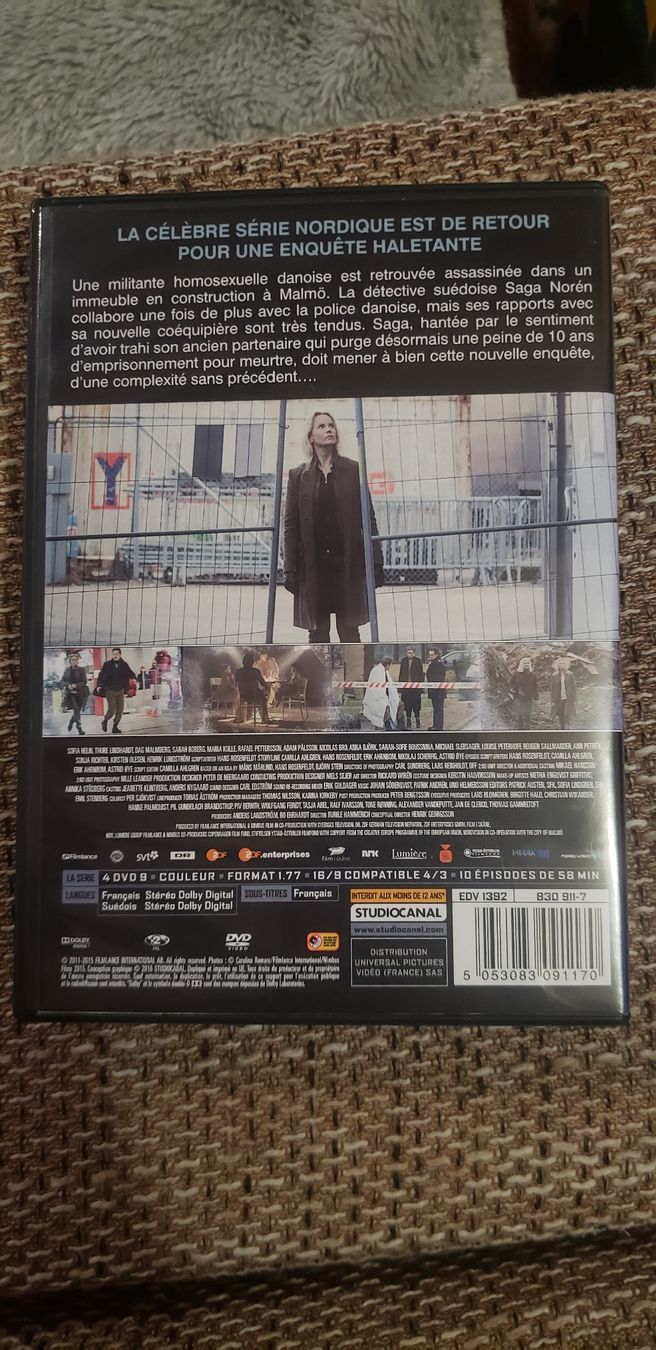 Tutti i DVDs: Saisons 1 à 3 de The Bridge (DVD) – Usato da Le Séchey venduto da Jill93 5