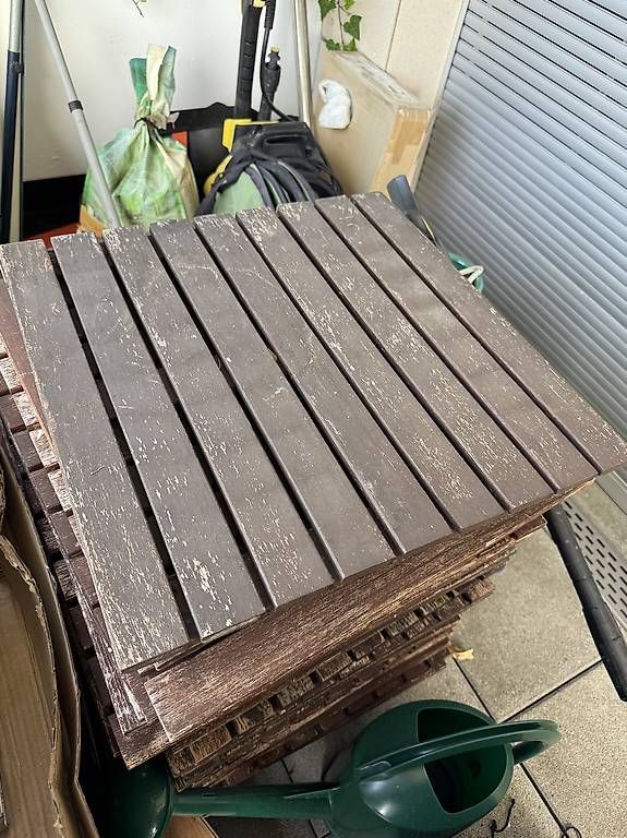 Rivestimenti per pavimenti: Ikea Holzbodenplatten – Usato da Adlikon b.Regensdf venduto da knenik 1
