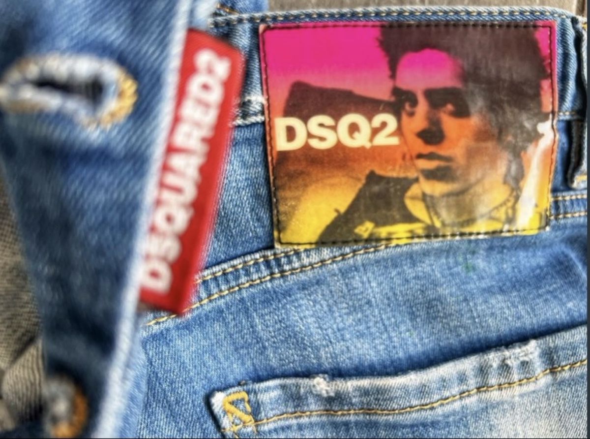 Dsquared2 Jeans: Dsquared2 Sid Vicious shorts jeans uomo 48 – Gebraucht aus Mendrisio von fly_9wzx