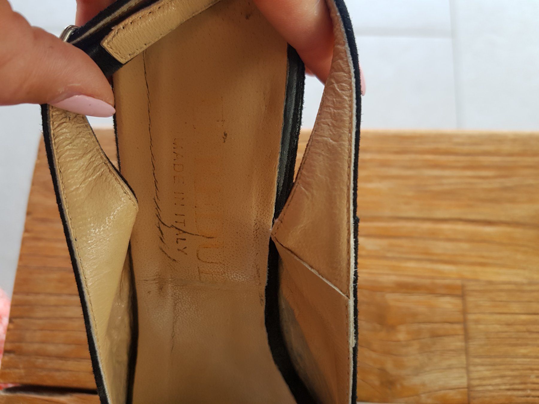 Damenschuhe: Keilsandalen Wildleder von Erredue – Gebraucht aus Eschenbach SG von SanFranciscoCalifornia 2