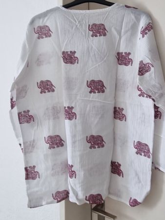 Bluse , Shirt mit schönem Muster Gr.M