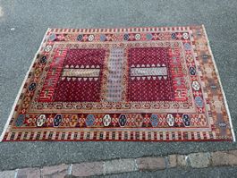 🟢   Alter Turkmenistan Teppich - 207 x 156 cm