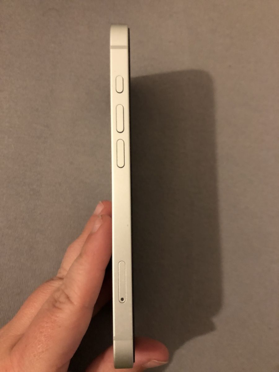 Apple Handys / Smartphones: iphone 17e – Neu (gemäss Beschreibung) aus Mels von joe_lin572 4