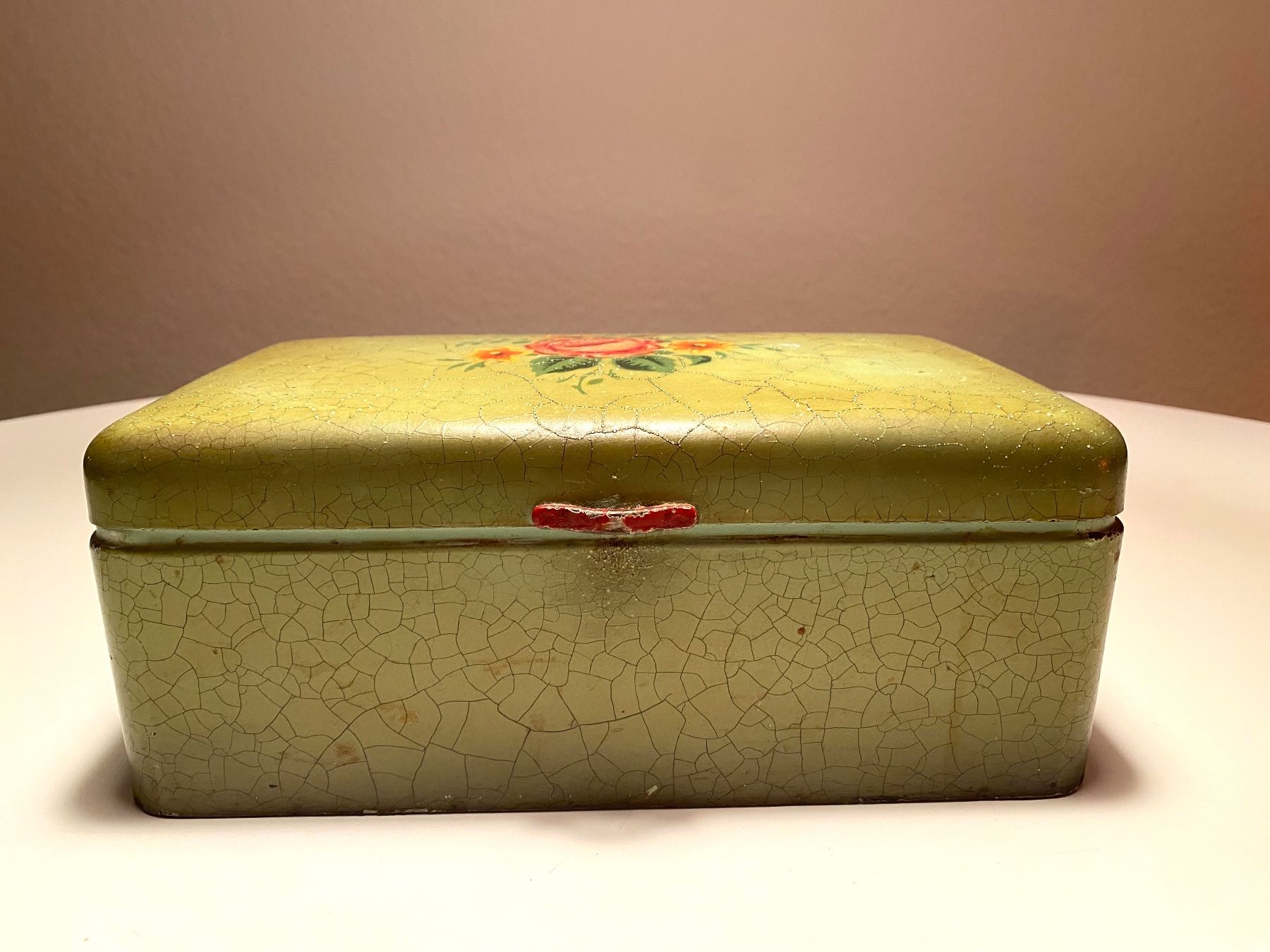 Contenitori & Simili: Antike handbemalte Dose – Usato da Basel venduto da curated_finds 1