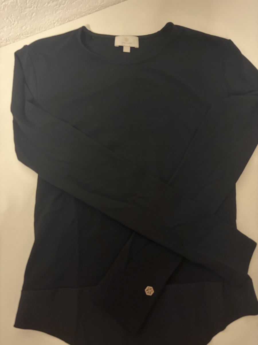 Ina Kess Top: Ina Kess Body – Usato da Eggerberg venduto da nicolas.wasmer