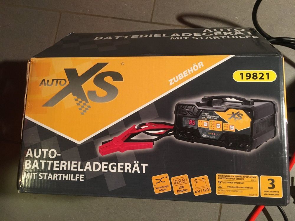 AUTO XS® Auto-Batterieladegerät mit Display