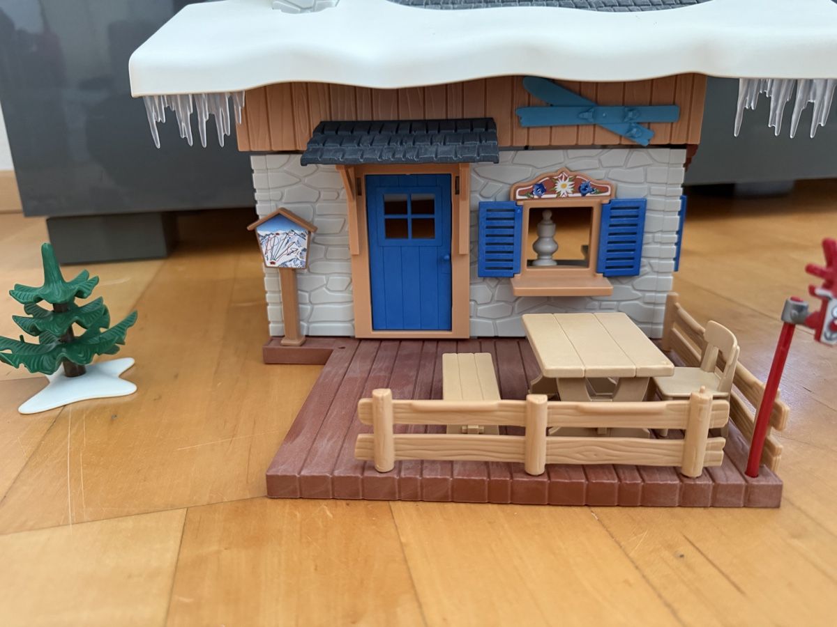 Playmobil Giocattoli: Playmobil Skihütte  – Usato da Chur venduto da Campoverdi