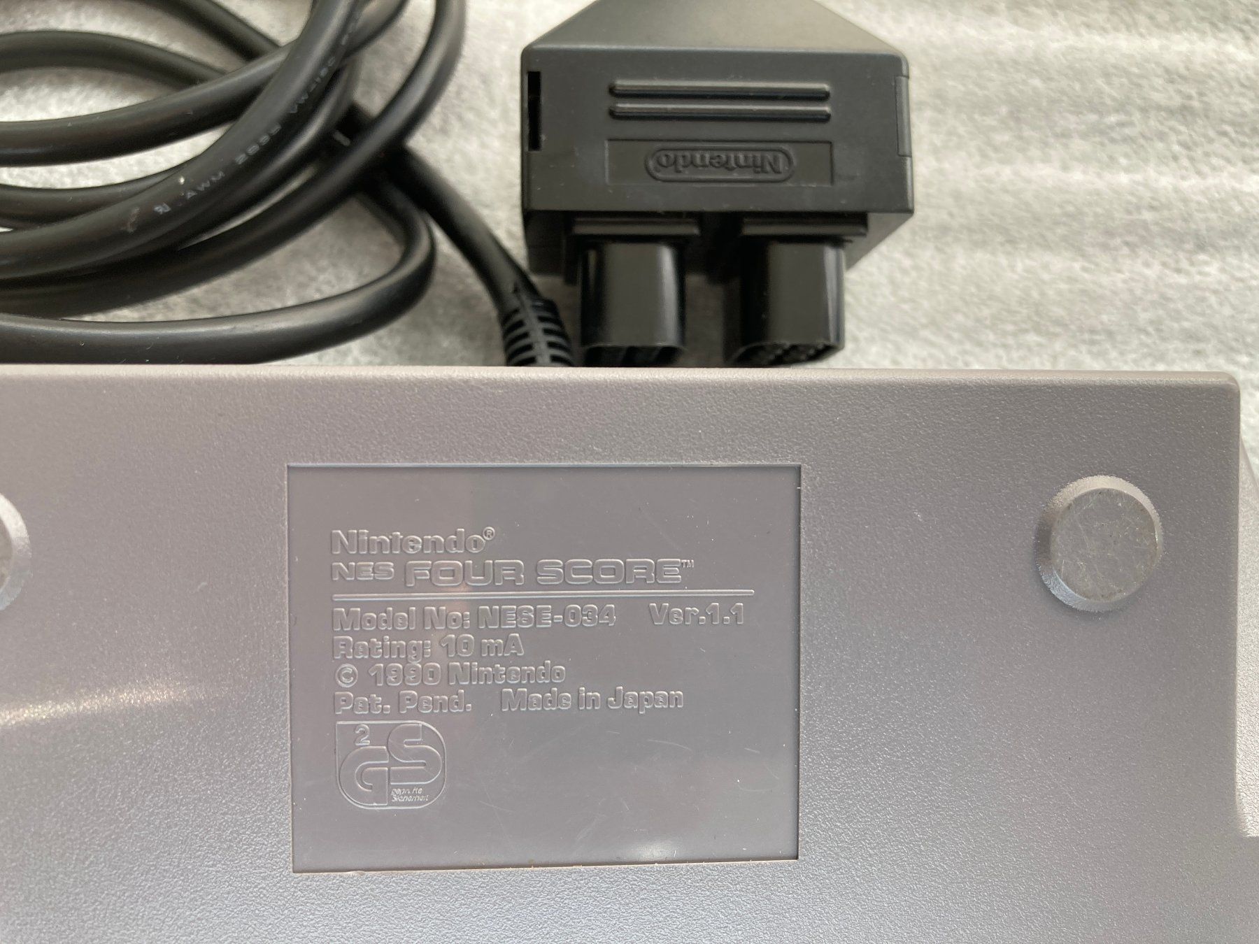 Console: Nintendo NES Four Score Adapter NESE-034 – Usato da Horgen venduto da Goros 1