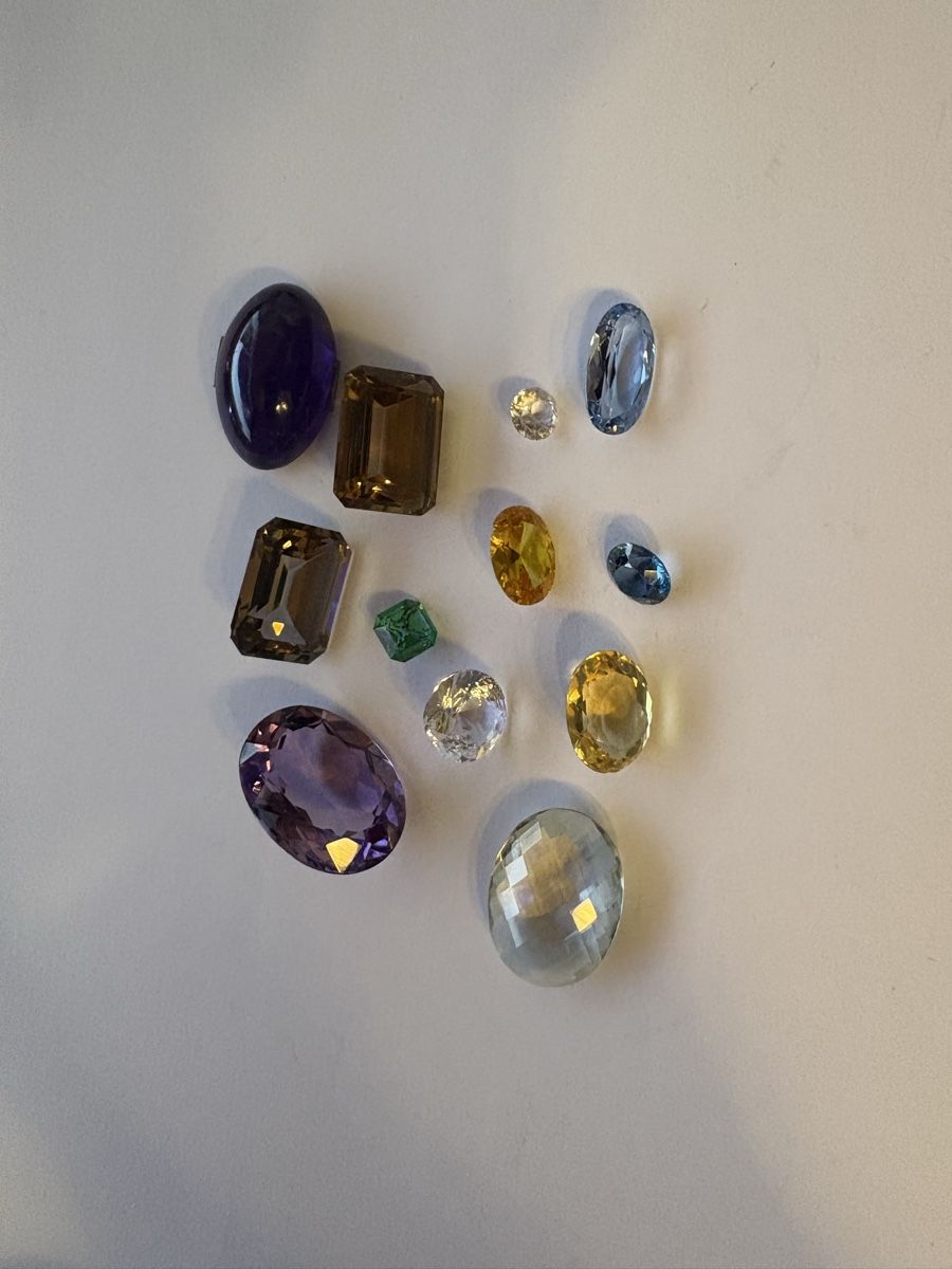 Pietre preziose: Edelsteine von Schmuck  – Usato da Murten venduto da Tzaugg 1