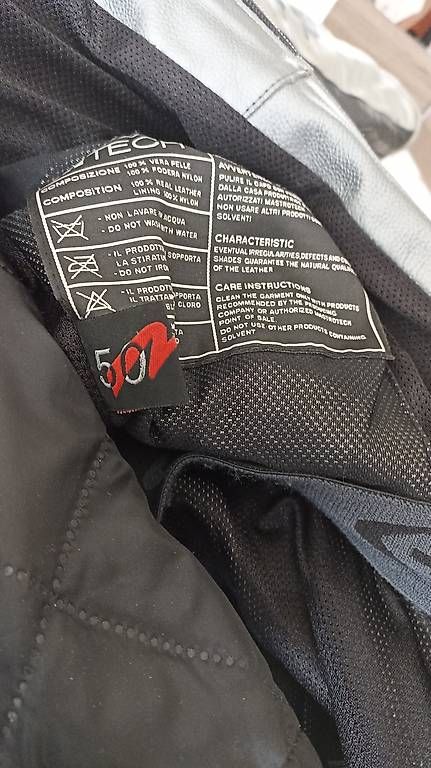 Costumes, combinaisons de sport et fonctionnelles: Combi cuir  – D'occasion à Port par joojoo30 2