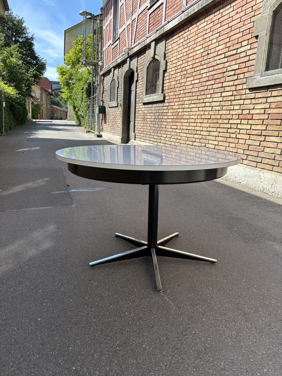Tavoli: Ausziehtisch von SEM Willisau – Usato da Bern venduto da winkelbern 3