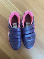 Kinder Turnschuhe Adidas Grösse 35, mit Klettverschluss