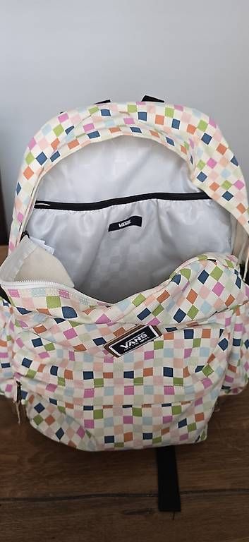 Zaini: Vans Rucksack Realm Plus Backpack – Usato da Schlieren venduto da kat_t6xw 1