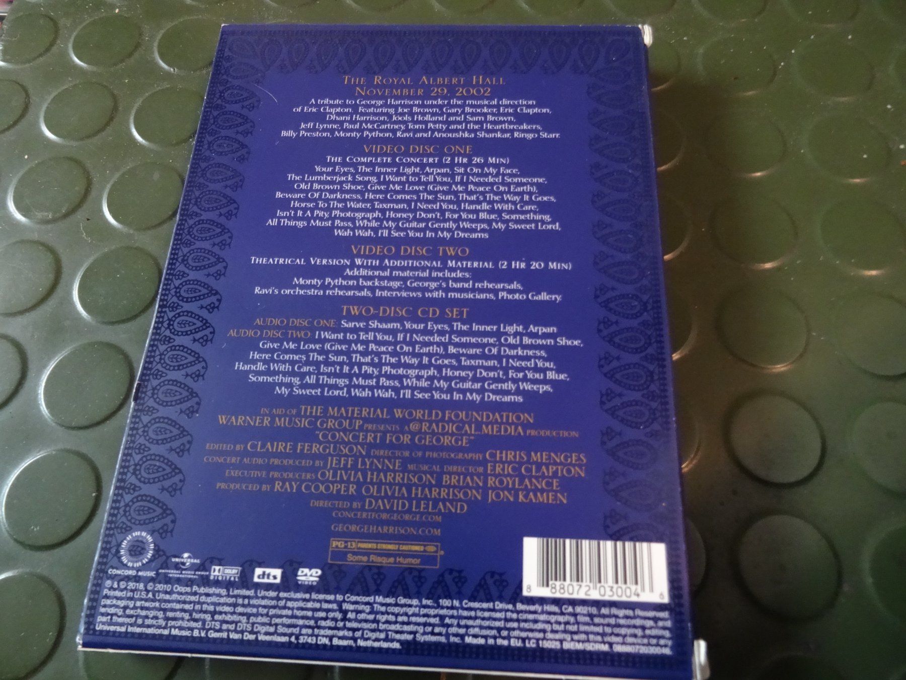 CD: DVD Box Concert for George – Usato da Olten venduto da Disc-Ausverkauf 1