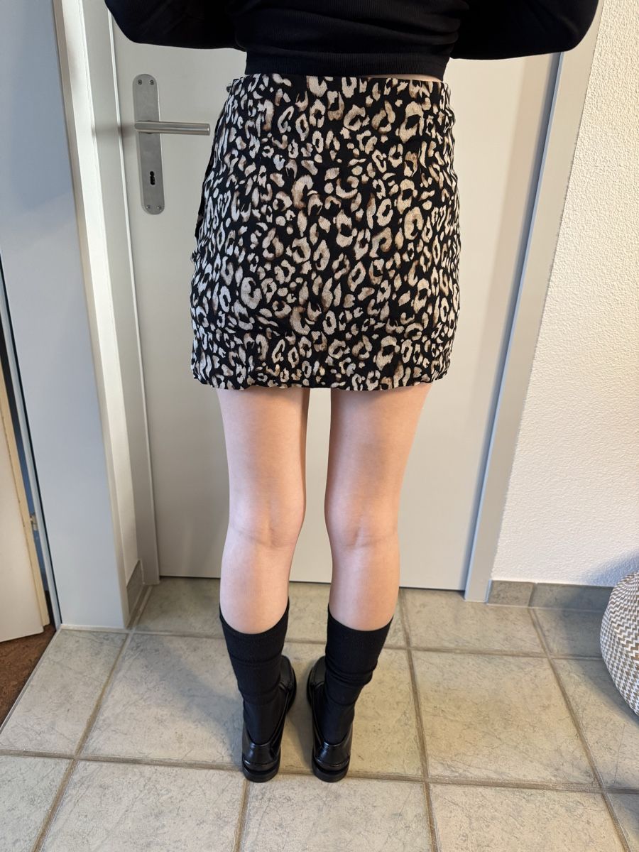 H&M Röcke: Jupe, gemustert, H&M, Grösse S – Gebraucht aus Flawil von tam_k757 3
