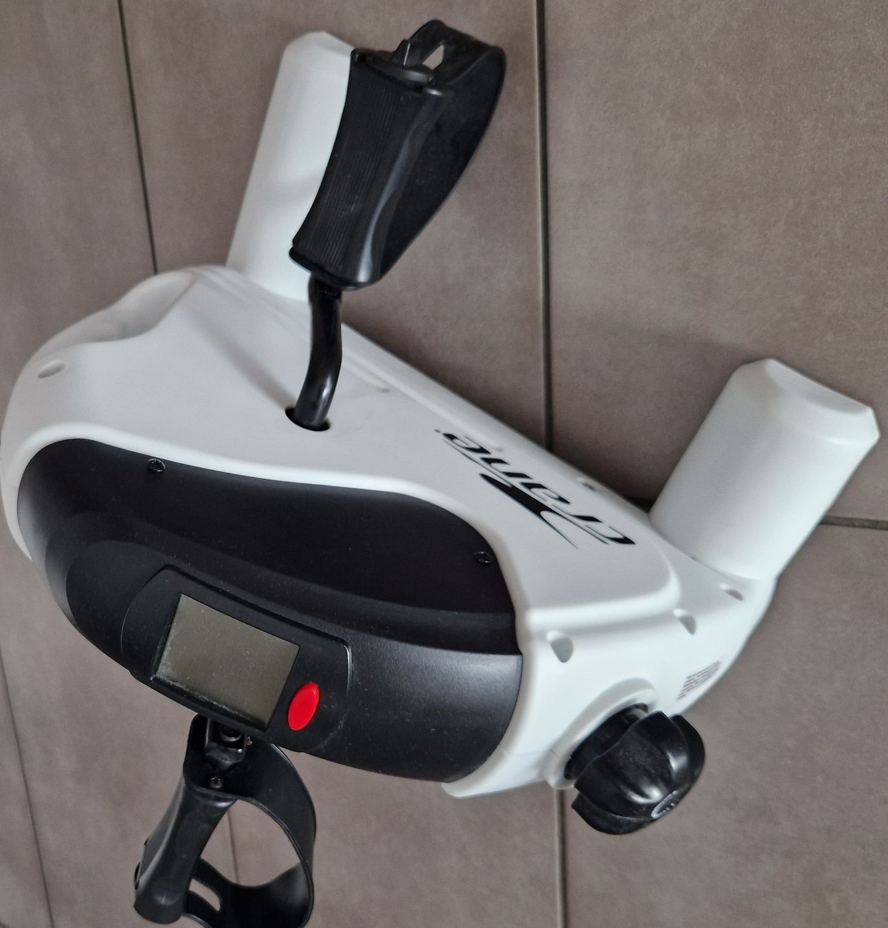 Hometrainer: Crane Heimtrainer Pedaltrainer gebraucht weiss – Usato da Unterkulm venduto da Damziel