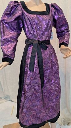 Elegantes ISOLA Kleid „Schönau“ (Gr. 36) – NEU