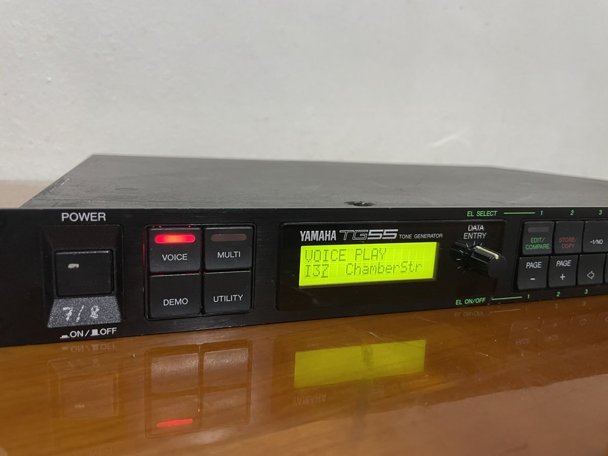 Yamaha Strumenti musicali: Yamaha TG55 Klangerzeuger – Usato da Zürich venduto da semi16 2