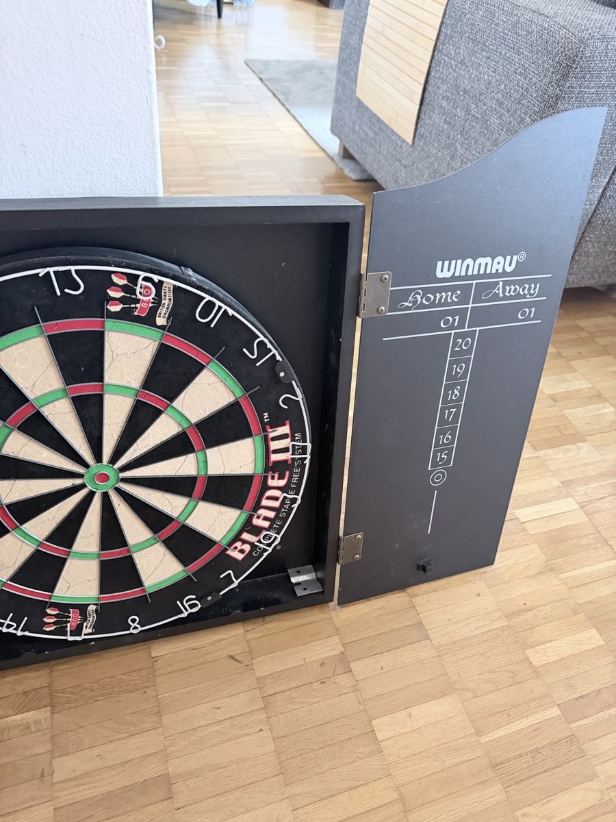 Freccette: Winmau Dartscheibe, top Zustand – Usato da Zürich venduto da kim_kong 2