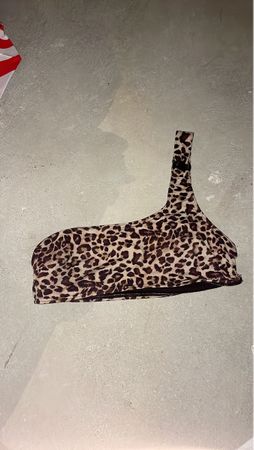 ALLES RAUS Bikini Oberteil Leo 