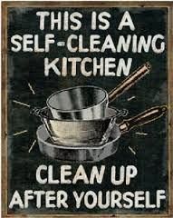 Insegne: Blechschild-THIS IS A SELF CLEANING KITCHEN – Nuovo e nell'imballaggio originale da Rupperswil venduto da big-one-sale