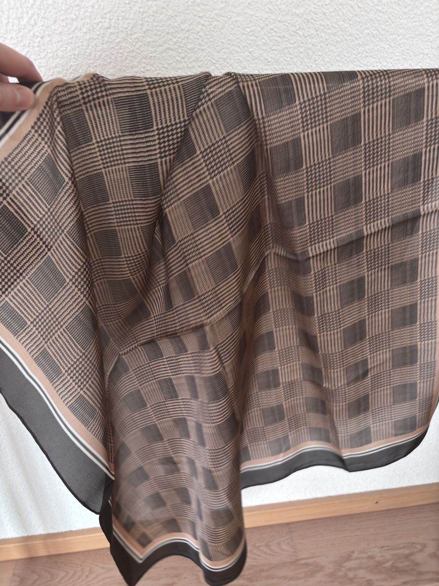 Foulards, Tücher & Schals:  Plaid pattern  Scarf . – Neu (gemäss Beschreibung) aus Dübendorf von S1973E 1