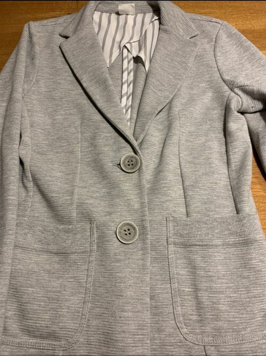 Taifun Giacche: Sweat Blazer von Taifun, Gr. 34 – Usato da Basel venduto da Luzora 1