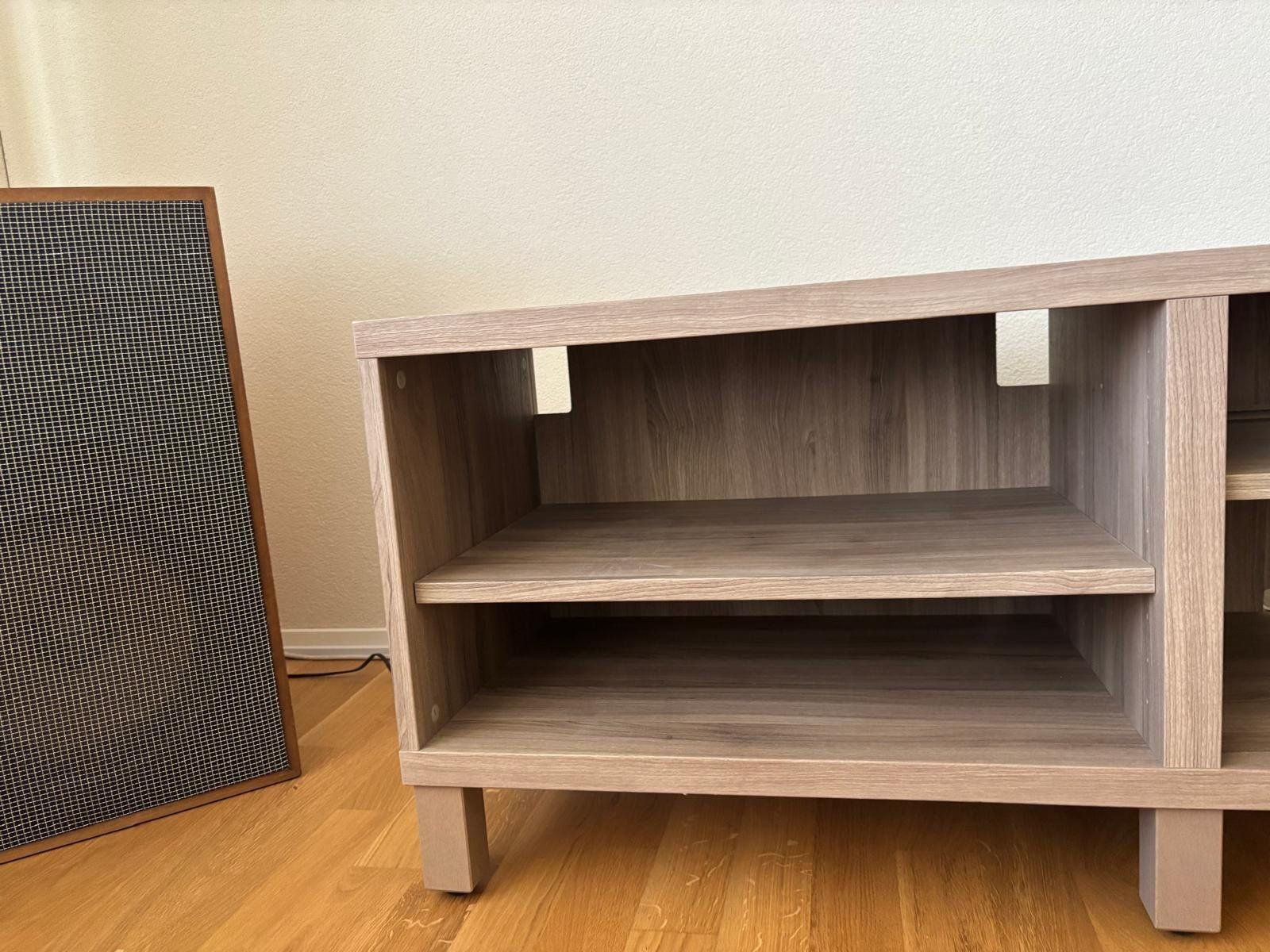 TV Möbel: TV Möbel Holzoptik 6 Fächer – Gebraucht aus Burgdorf von reu_w68r 3