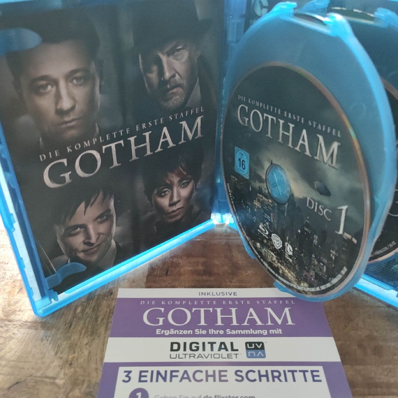 Alle DVDs: Gotham Staffel -  Blu-ray Disc - Top Zustand – Gebraucht aus Dübendorf von kb86_MOVIE 2